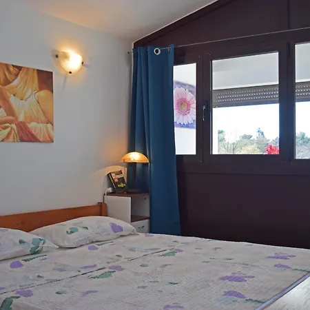 Apartmenthaus Mira Eldic アパート